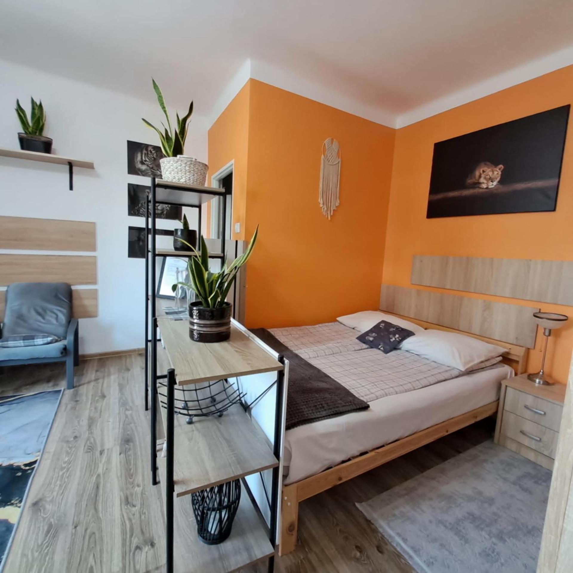 Le Apartment *